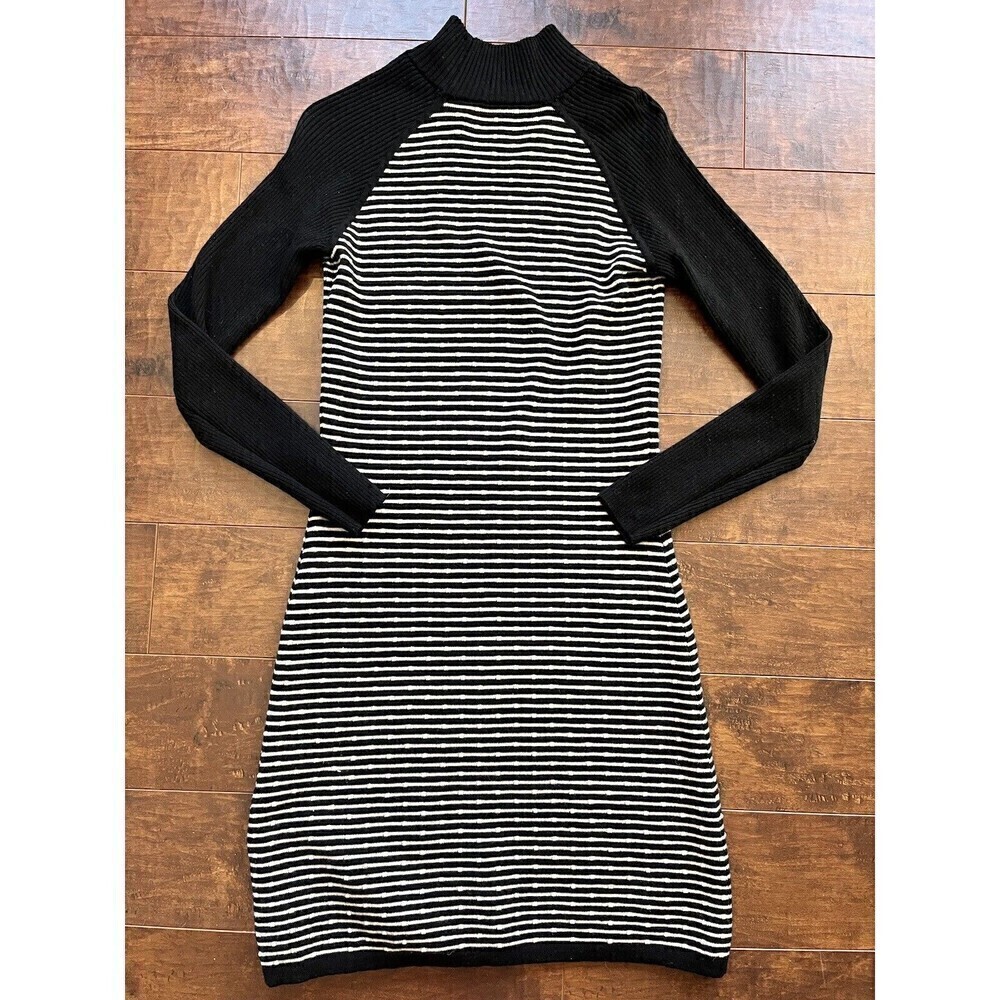 Title Nine Super Power Knit Dress Stripped Dot Wool Blend Stretch Size Small